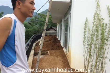 Trước khi thi công mặt trước khách sạn SunSet - Mai Châu